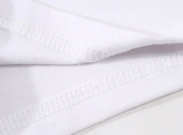 ናይ ኤርትራ ባንዴራ ዘለዎ ማልያ ናይ ደቀ-ኣንስትዮ